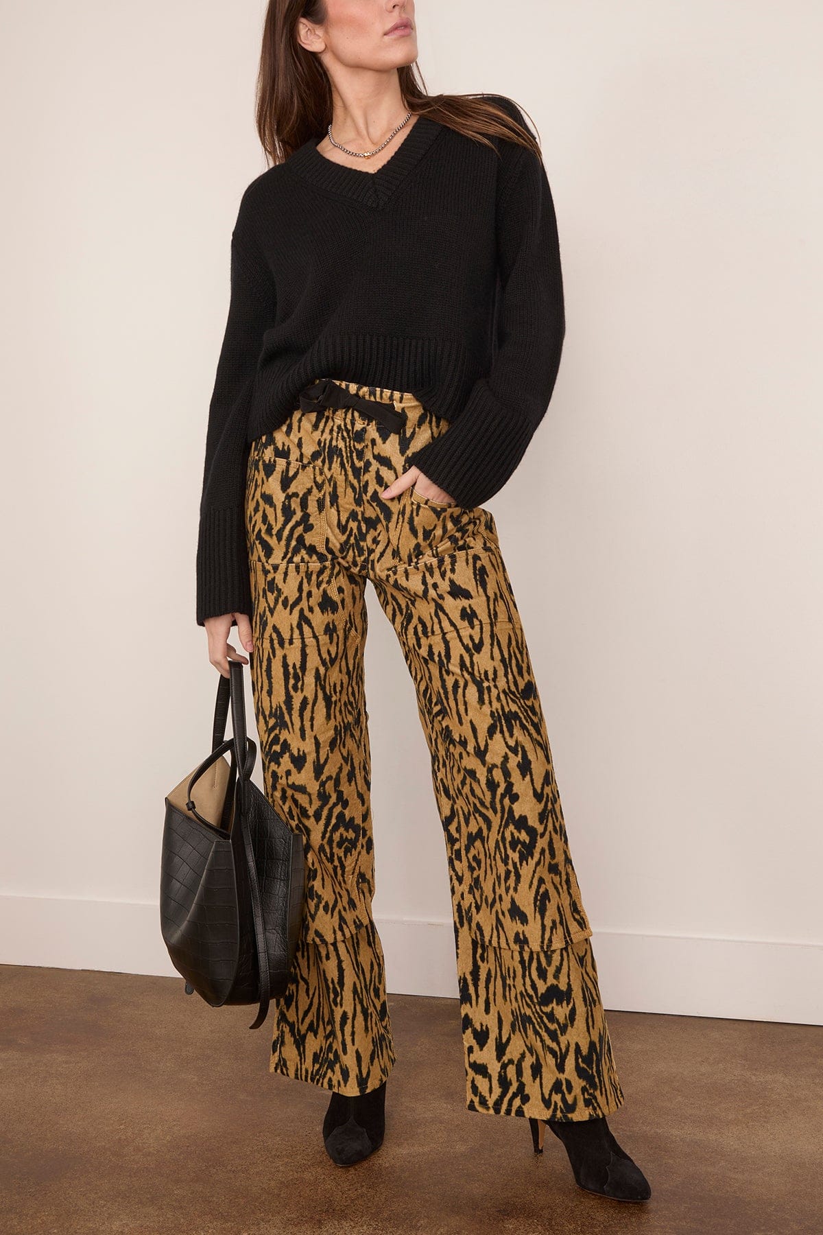 Aletta Sweater in Black - Image 2