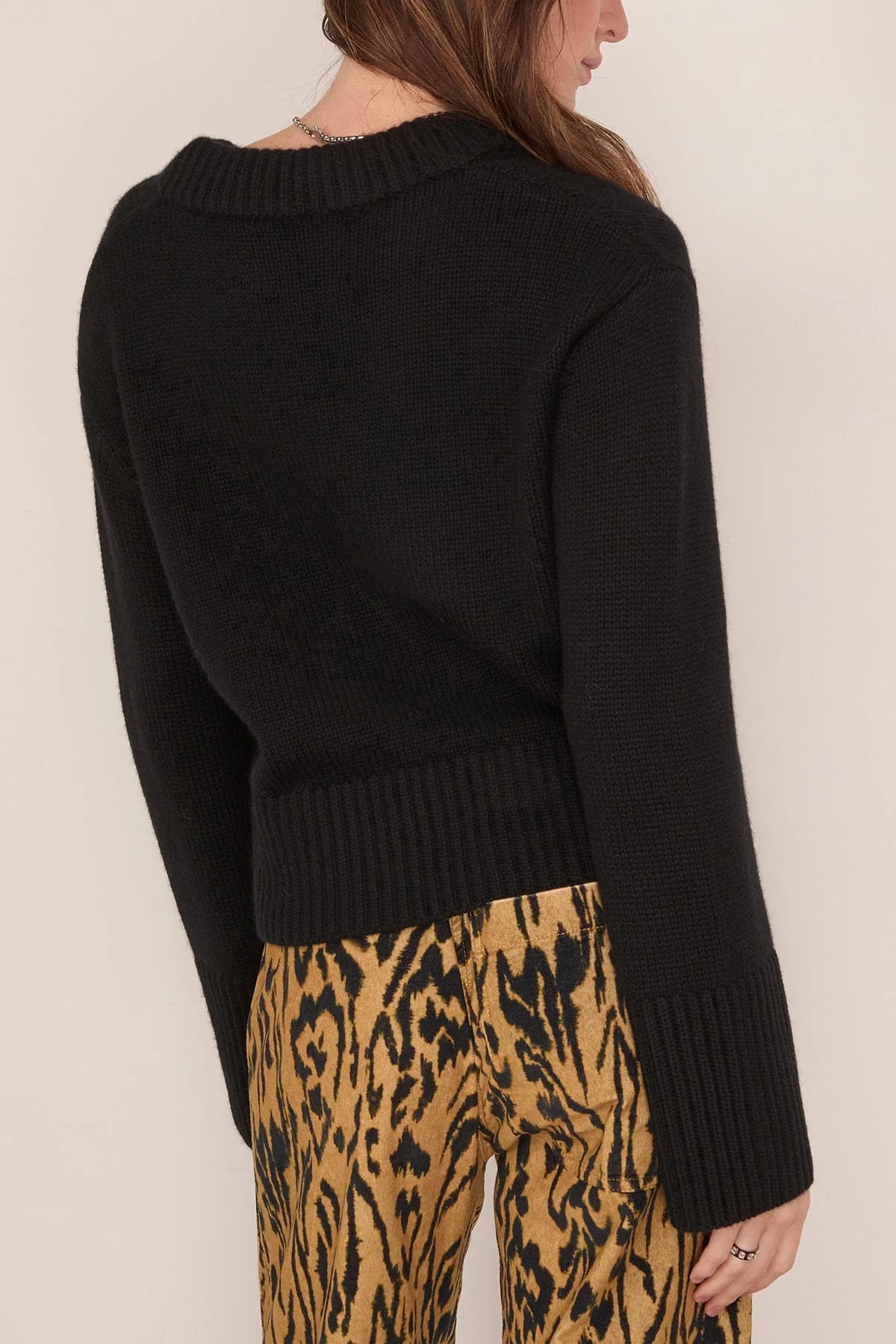 Aletta Sweater in Black - Image 4
