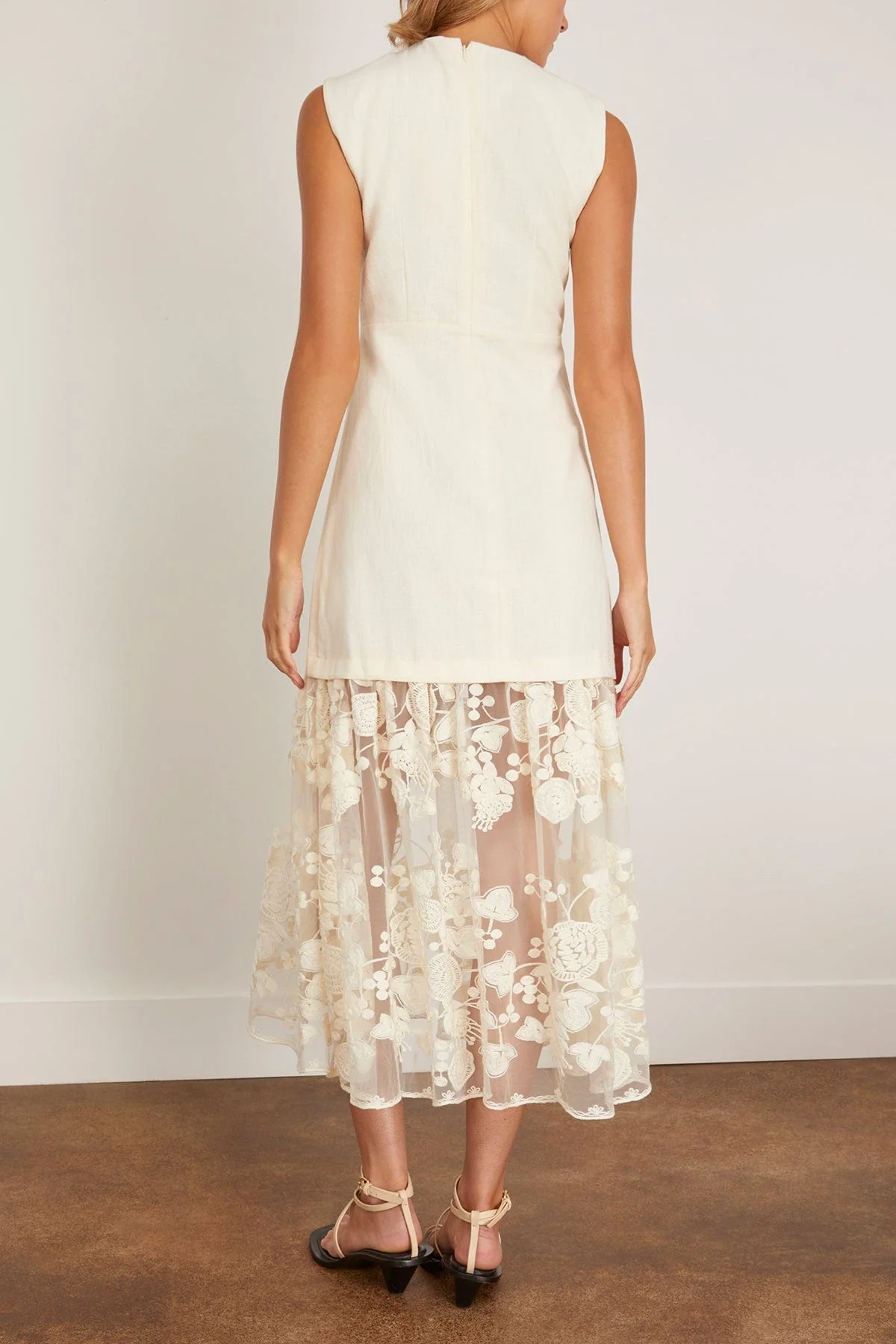 Arielle Lace V-Neck Midi Dress in Cream - Image 4