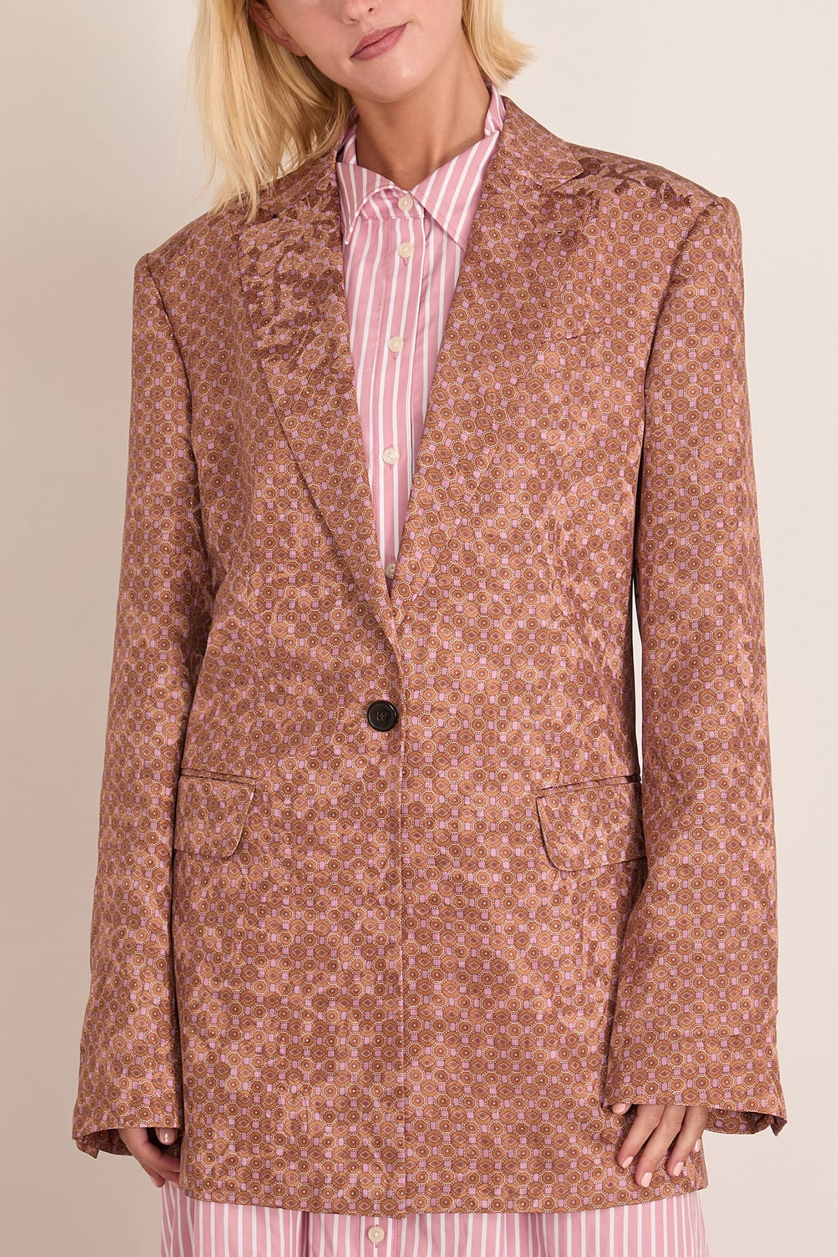 Baftan Jacket in Peach - Image 3