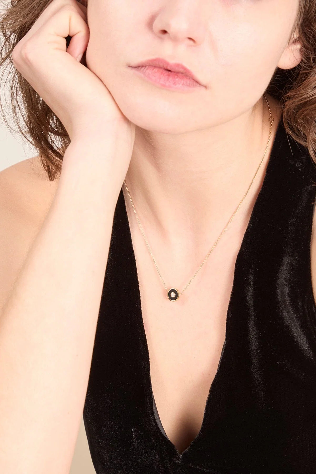 Black Onyx Mini Saucer Pendant in 18k Yellow Gold - Image 2