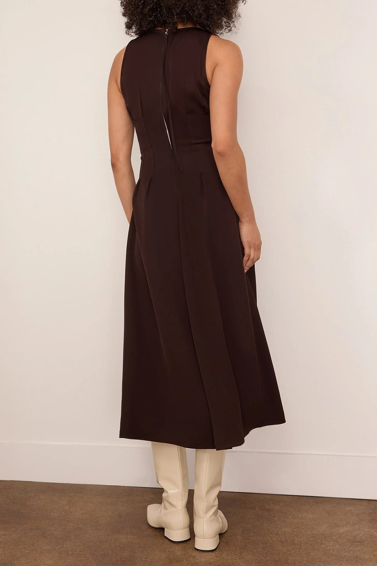 Bronwyn Dress in Merino Wool Twill Chocolate - Image 4