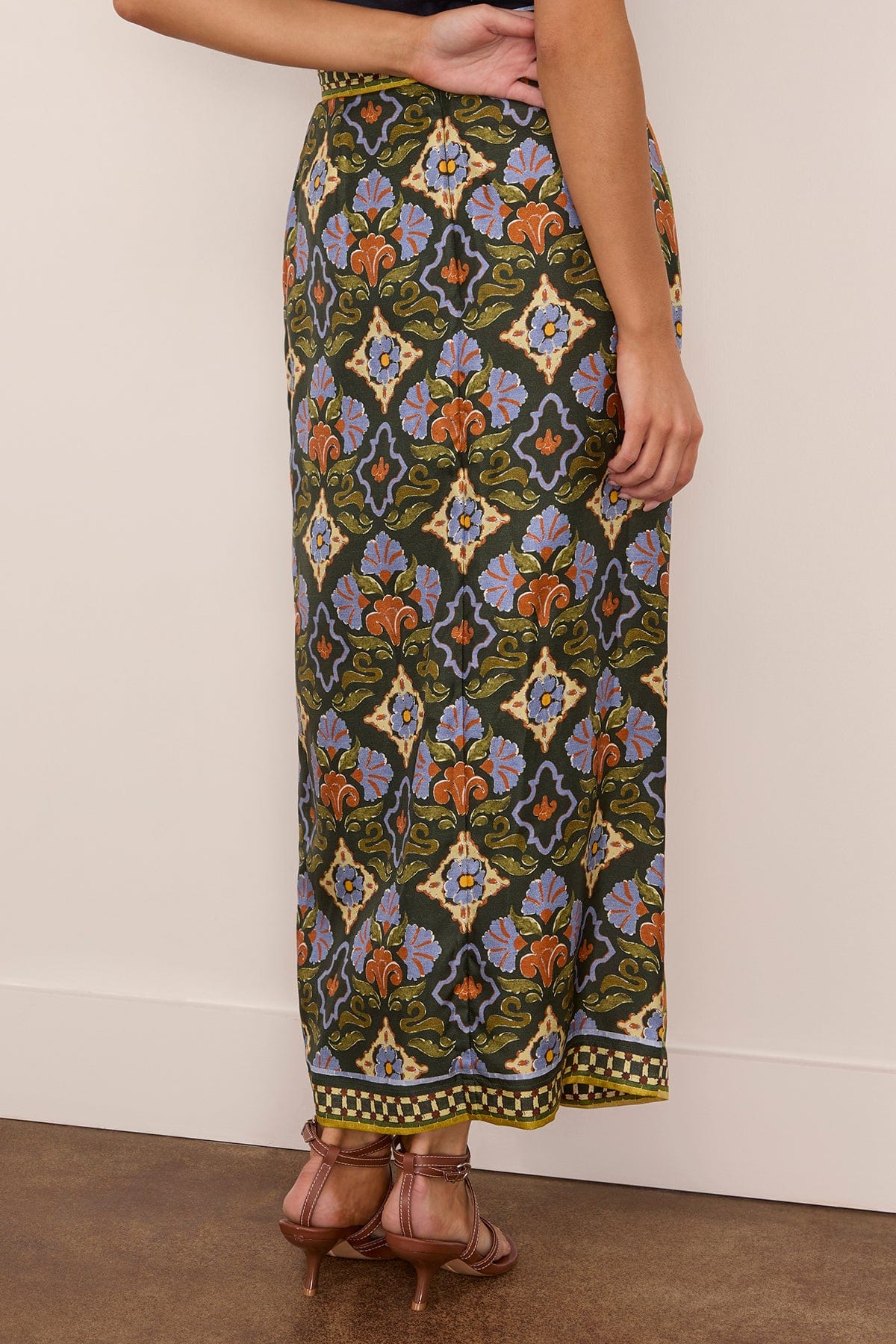 Cece Spliced Silk Skirt in Multi - Image 4