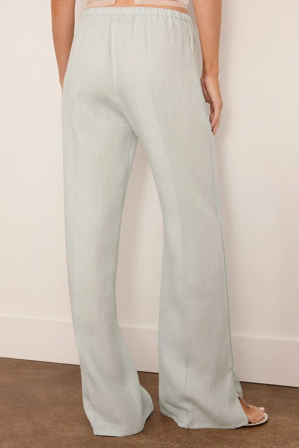 Chic Linen Pants in Plume - Image 4