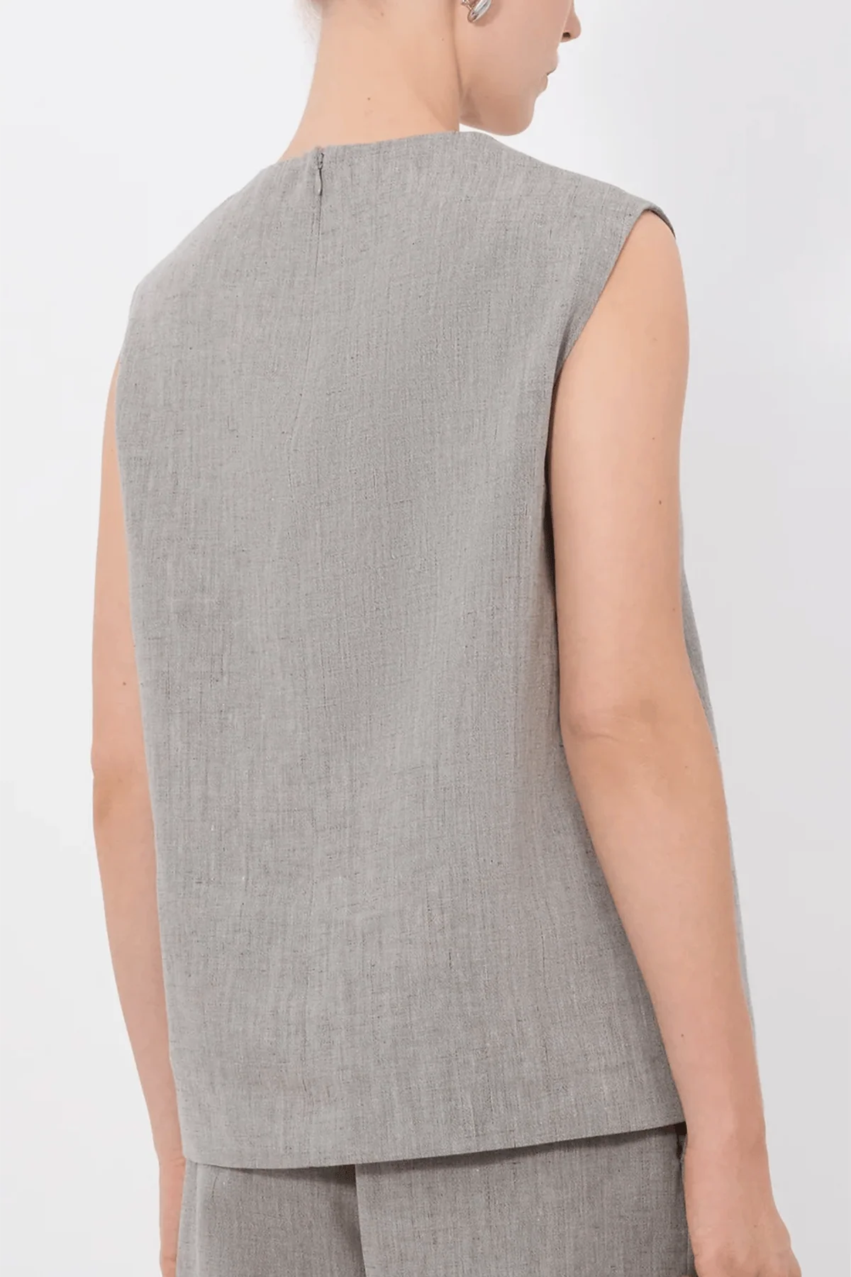 Della Asymmetric Top in Grey Melange - Image 4