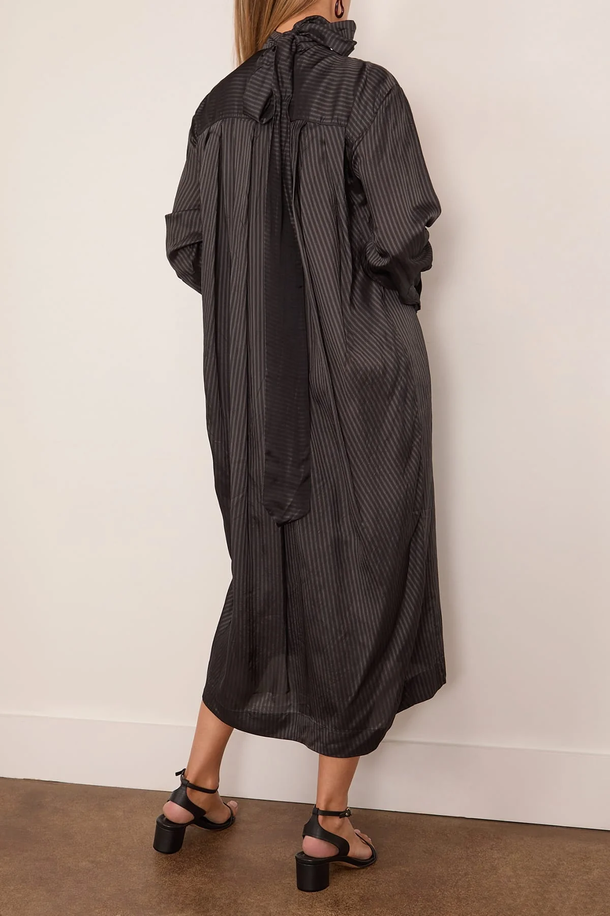 Doddy Dress in Grey - Image 4