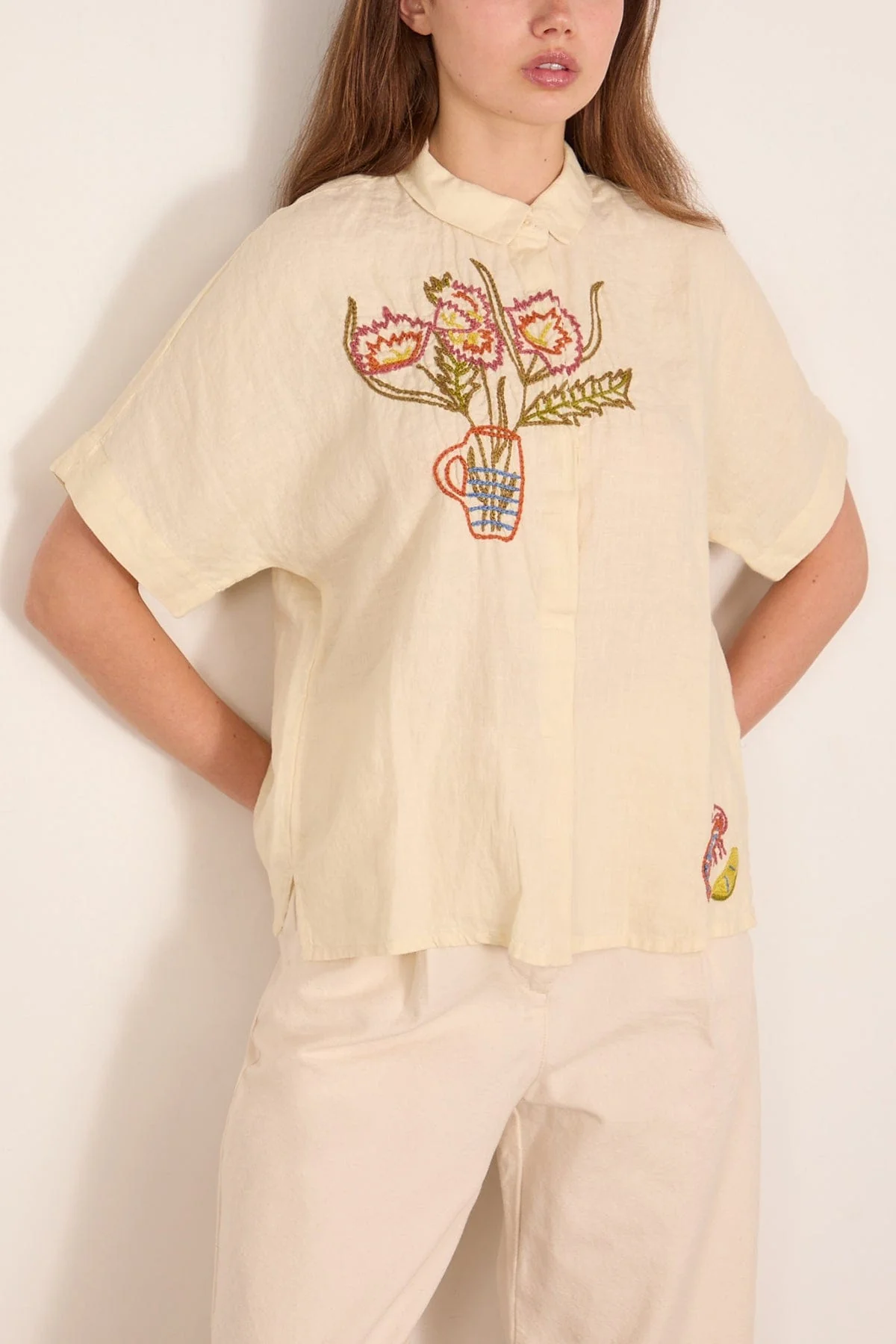Embroidered Al Fresco Linen Shirt in Lemon Posset - Image 3