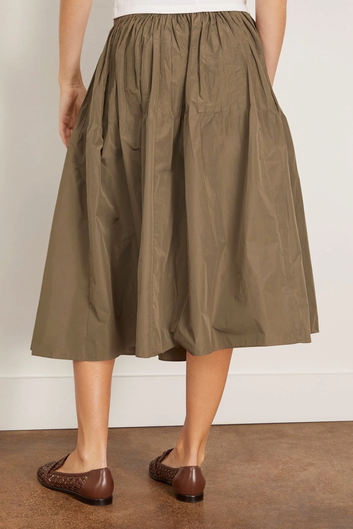 Eva Midi Skirt in Olive - Image 4