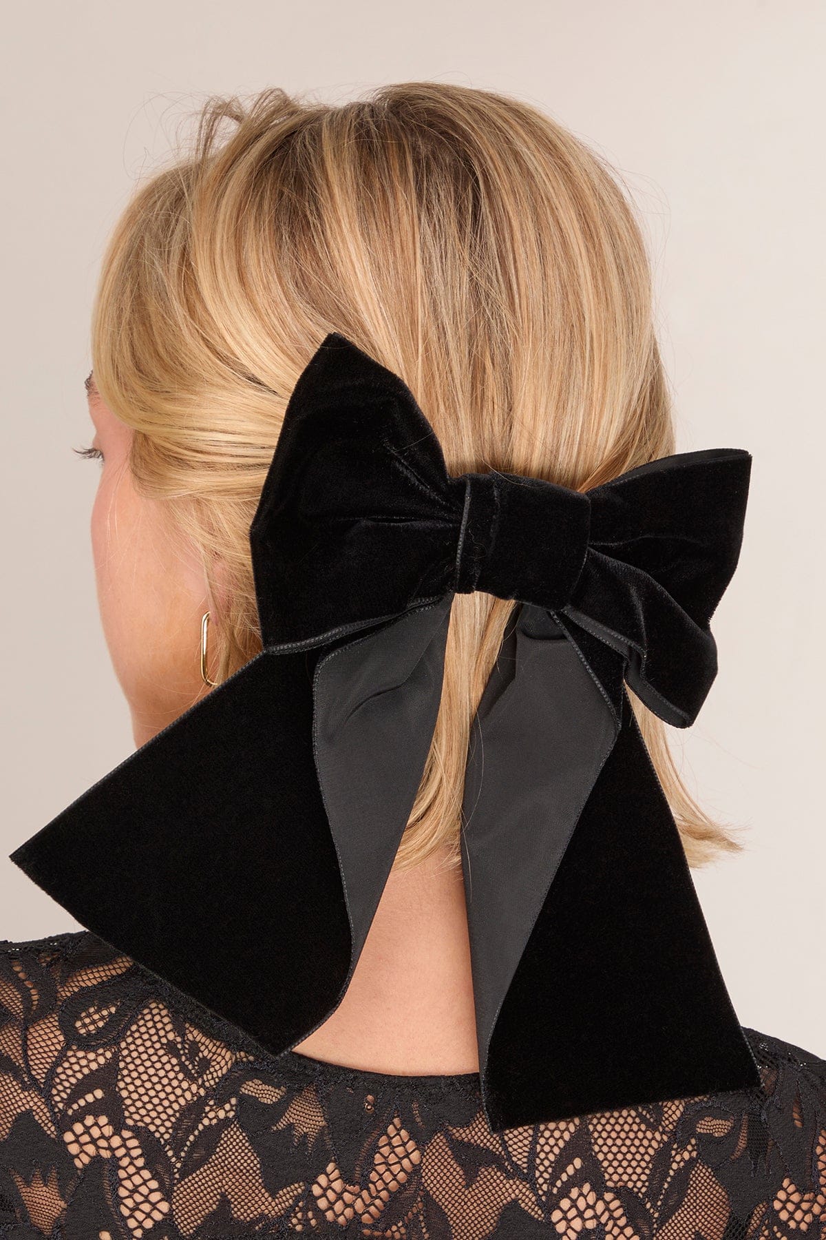 Faustine Bow in Black Velvet - Image 2