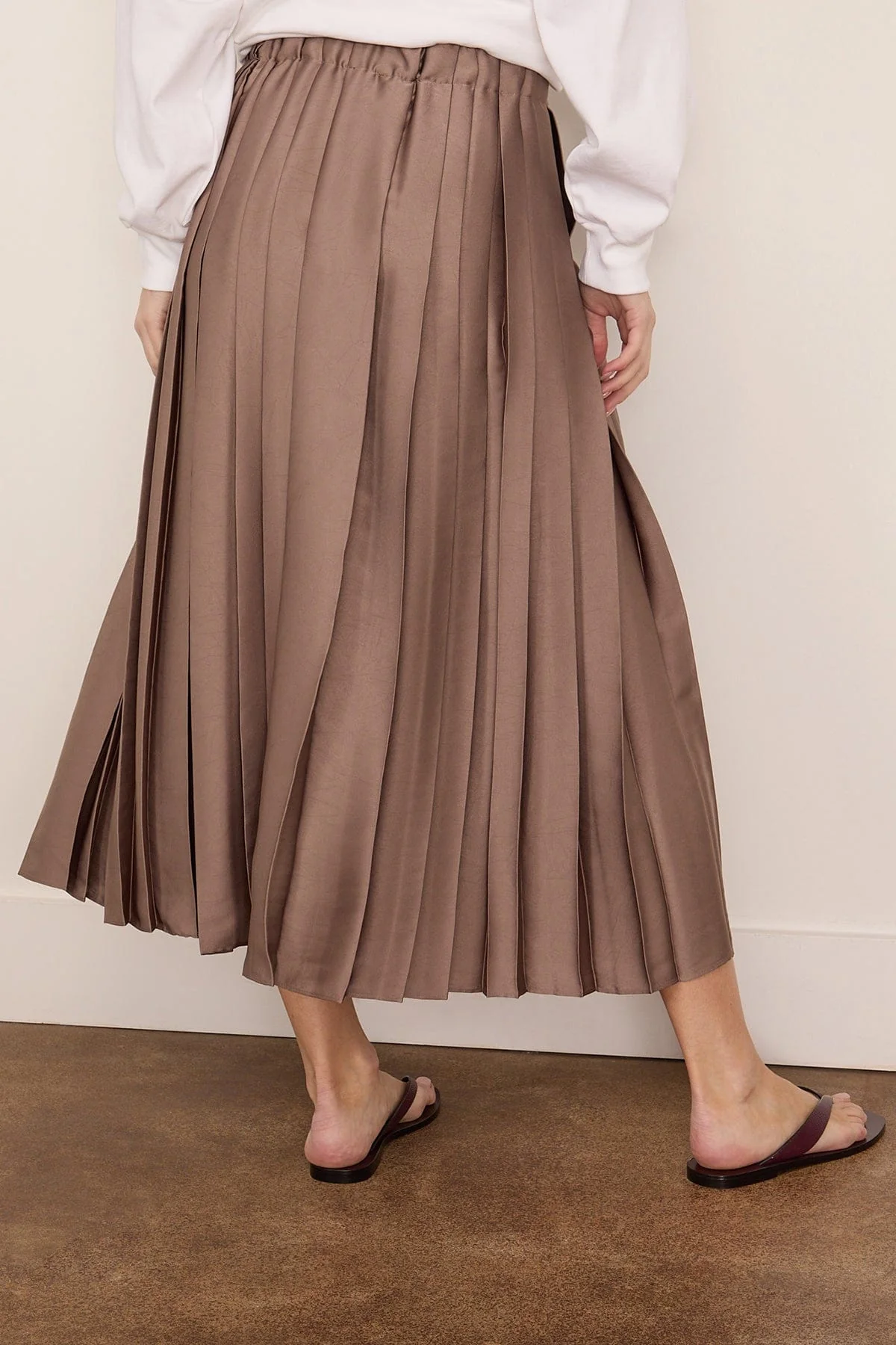 Feather Weight Pleated Skirt in Dark Stone - Image 4