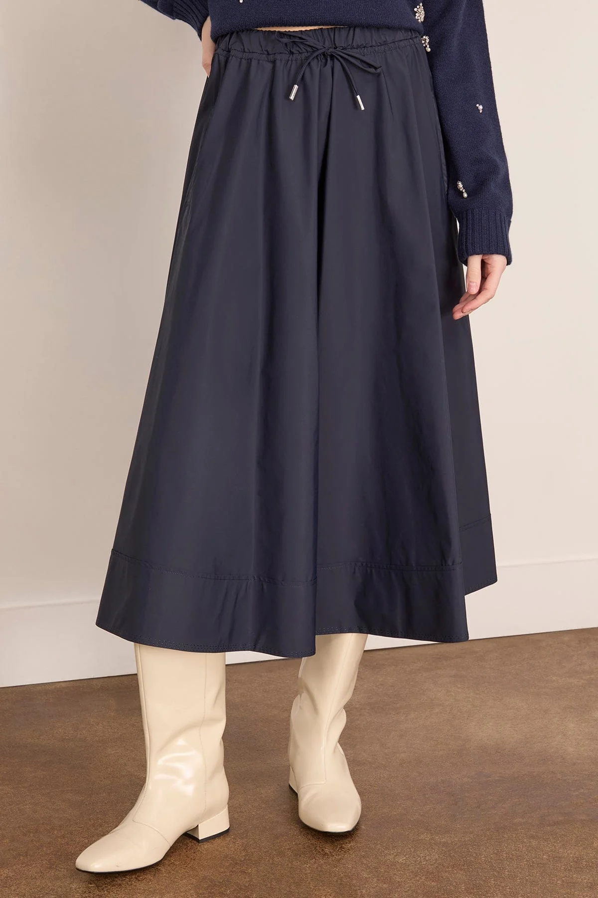 Flynn Skirt in Dark Midnight - Image 3