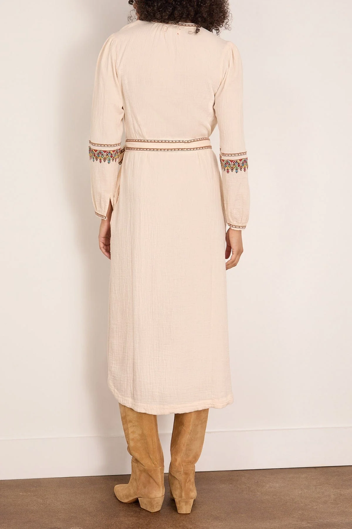 Gabriella Dress in Oysterette - Image 4