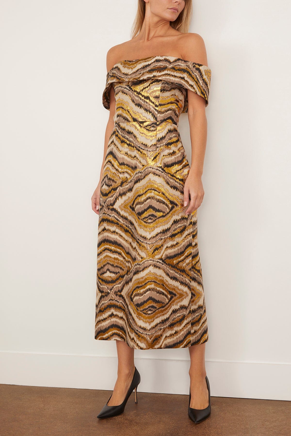 Gloria Jacquard Off The Shoulder Midi Dress in Metallic Woodgrain - Image 3