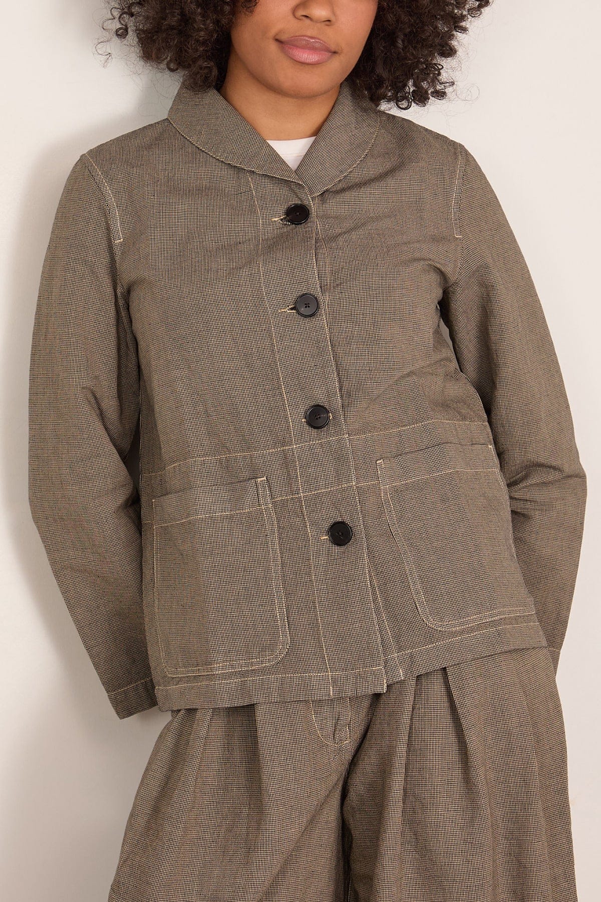Hal Micro Houndstooth Cotton Linen Workwear Jacket in Vintage White/Black - Image 3