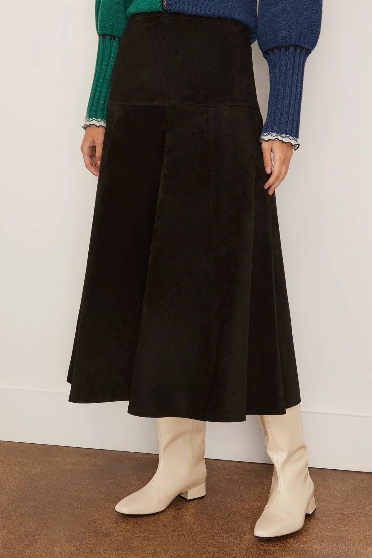 Ida Skirt in Noir Suede - Image 3