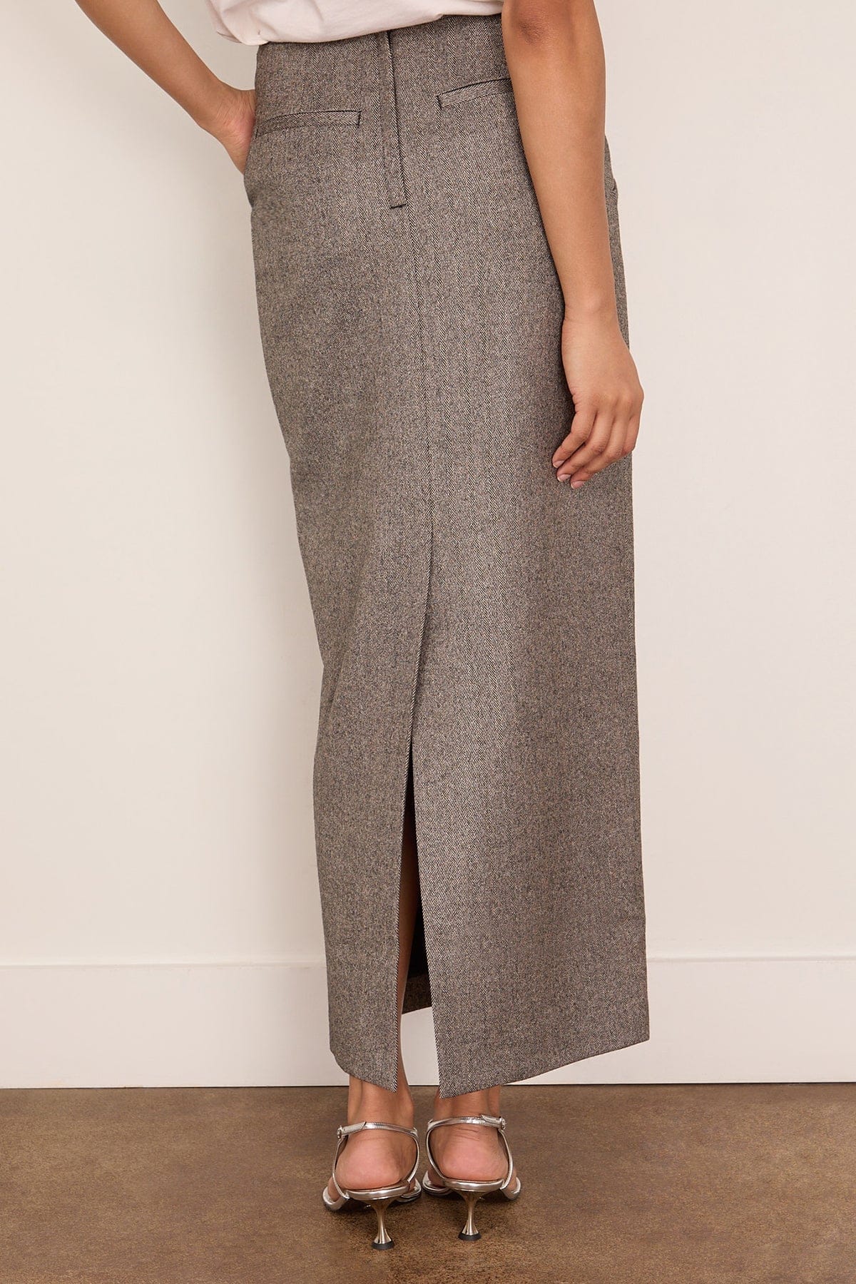 Innes Skirt in Black/White - Image 4
