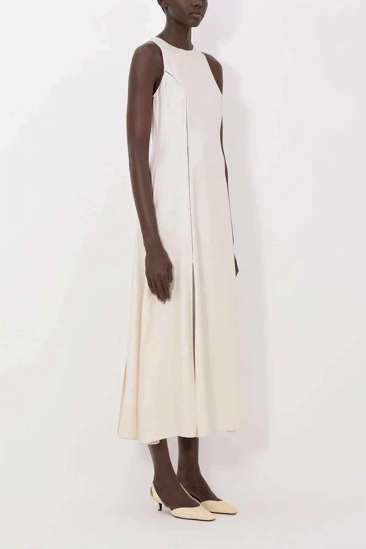 Iraka Detailed Maxi Dress in Ivory - Image 3