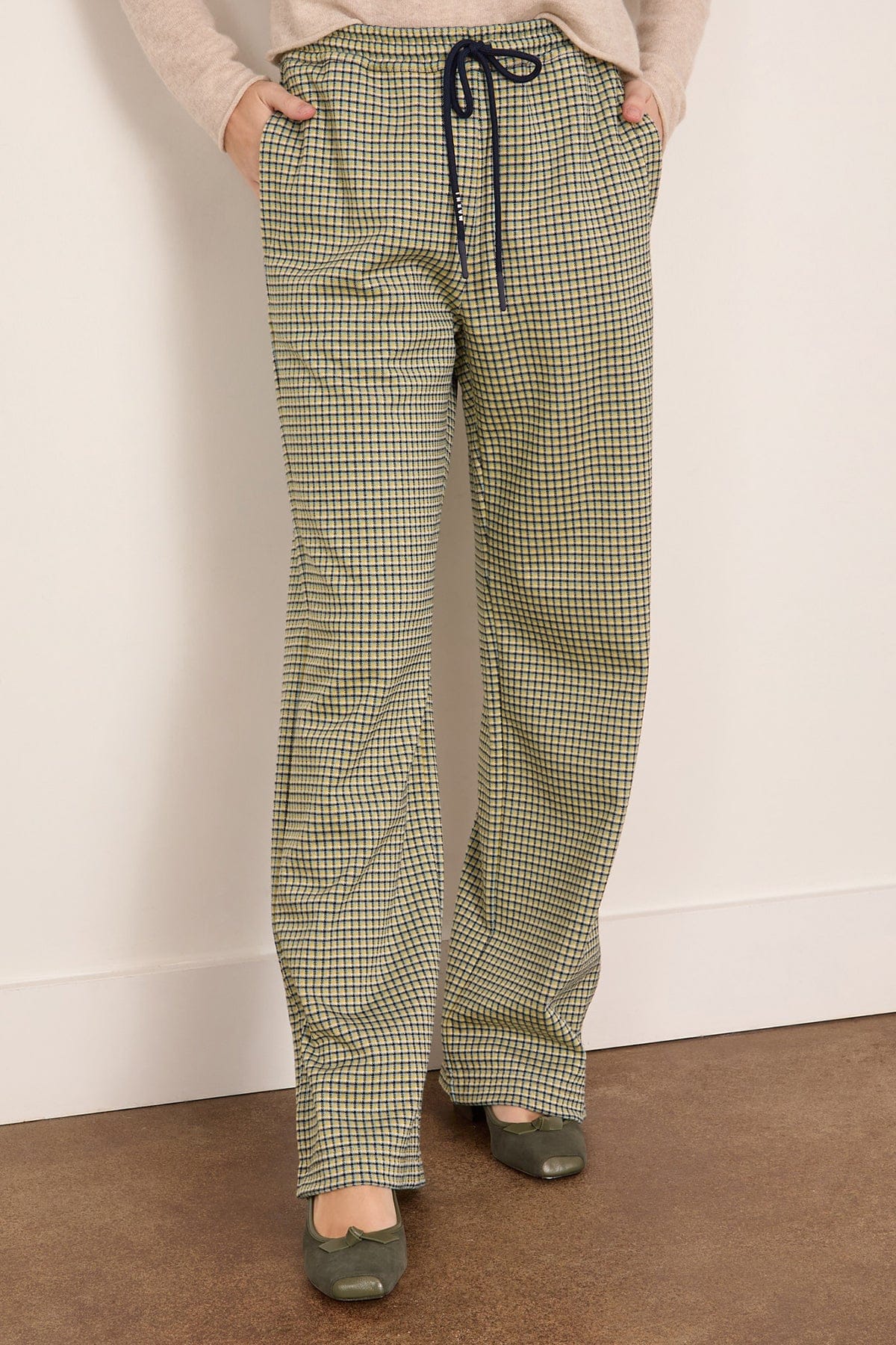 Jaquard Pants in Vanilla - Image 3