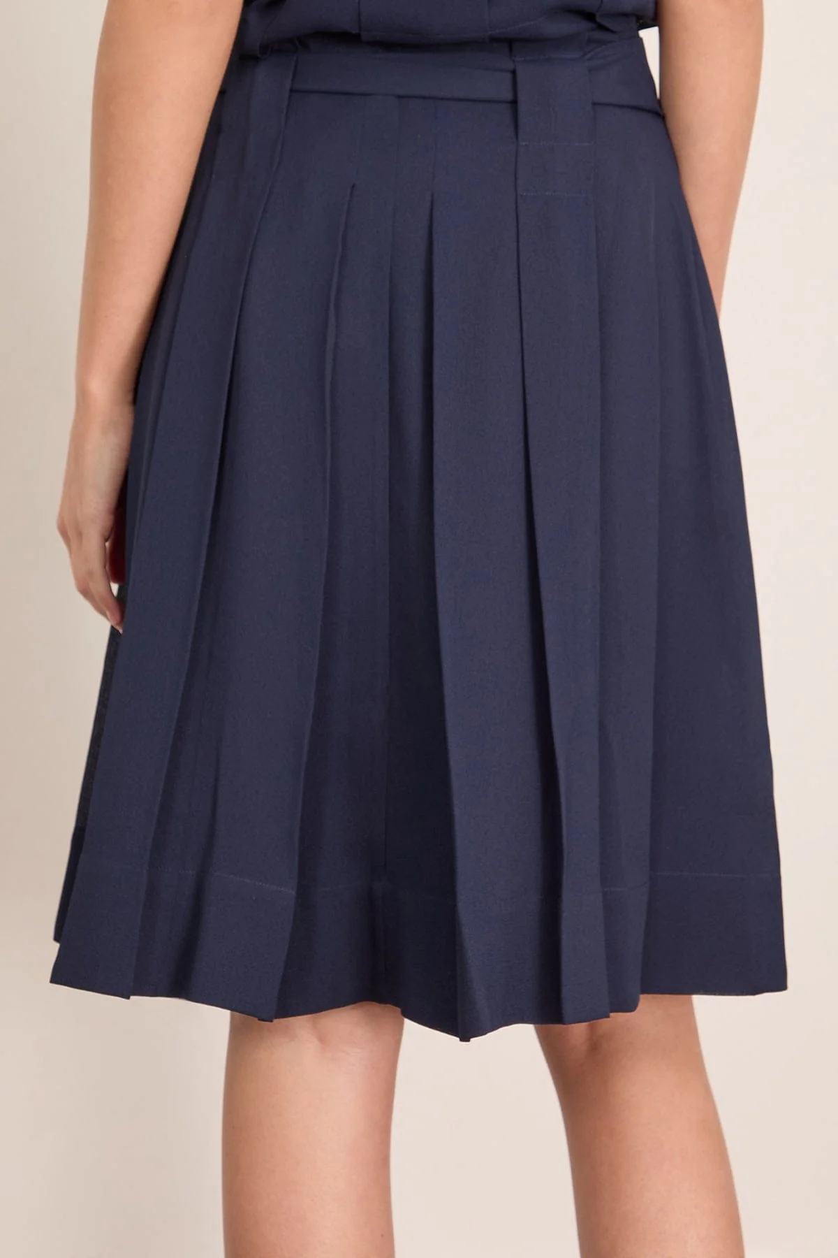 Jess Skirt in Open Weave Flou Navy - Image 4