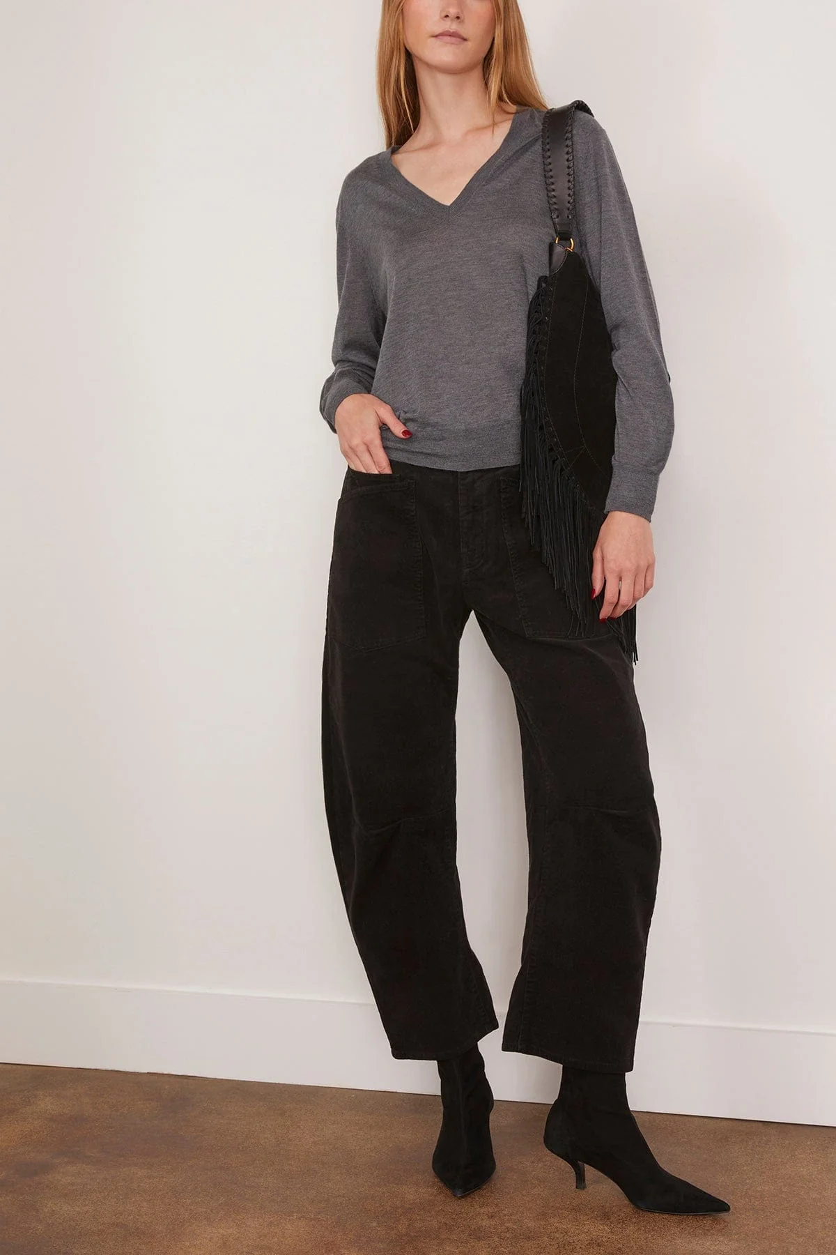 Julio V Neck Fine Knit Sweater in Anthracite Melange - Image 2