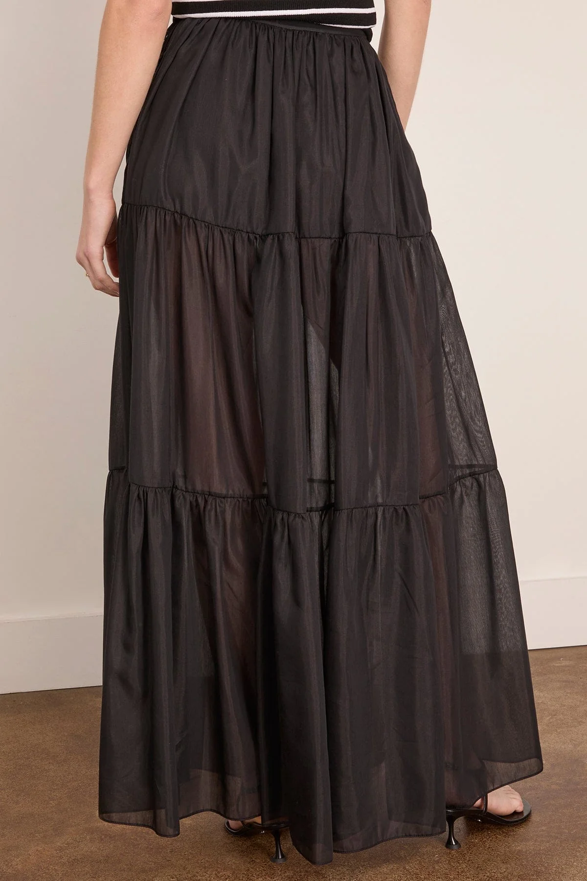 June Skirt in Black - Image 4
