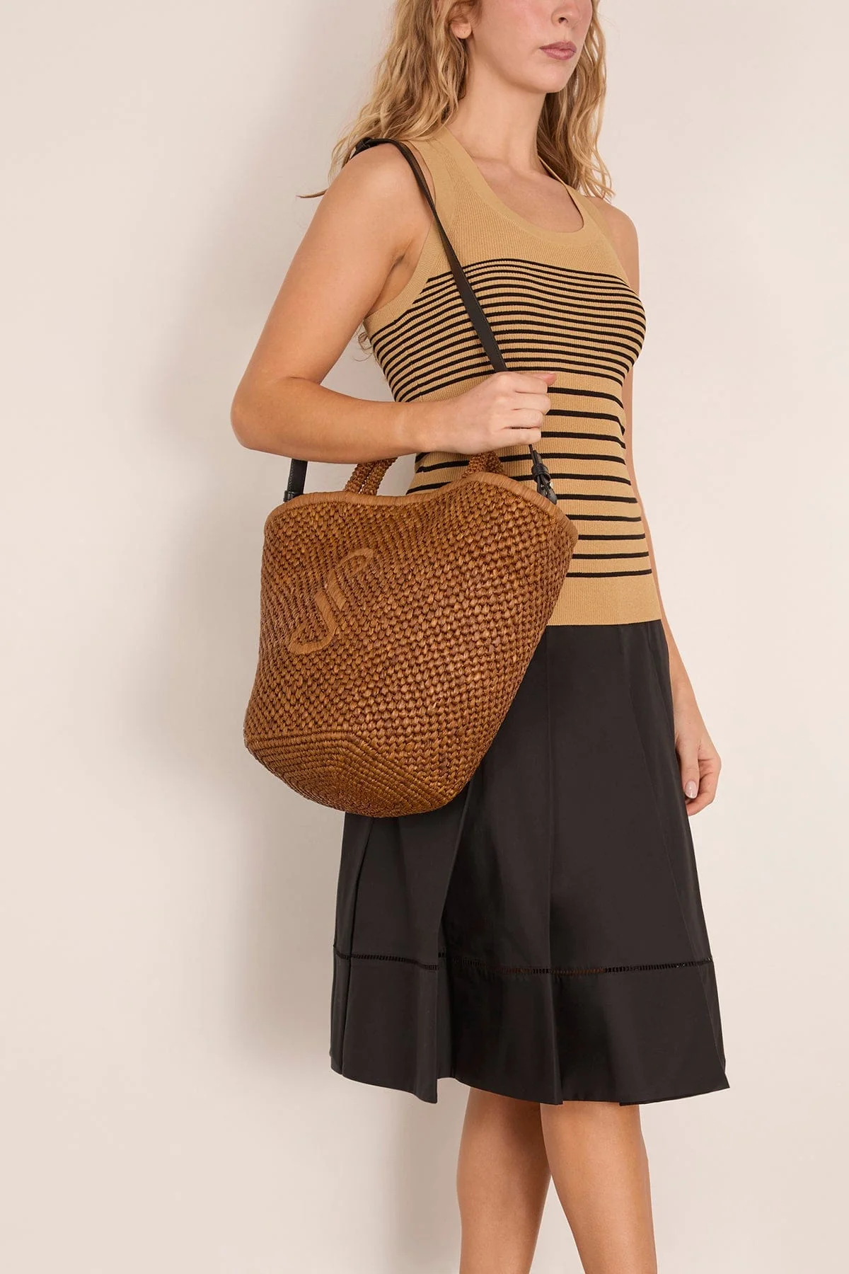 Large Chelsea Tote in Honey - Image 2