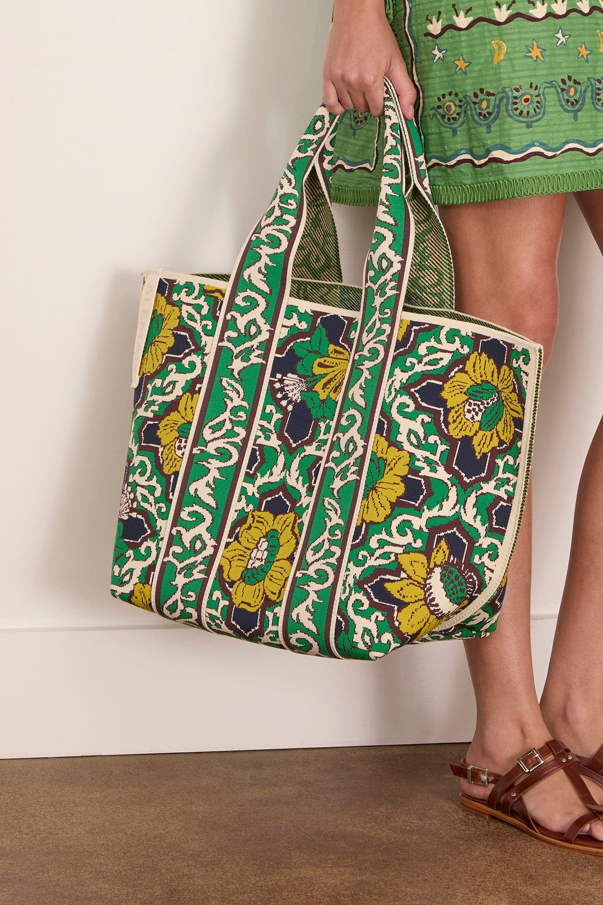 Liana Jacquard Maxi Tote in Multi - Image 2