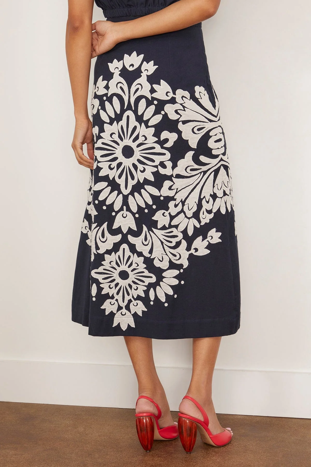 Liliana Applique Midi Skirt in Navy - Image 4