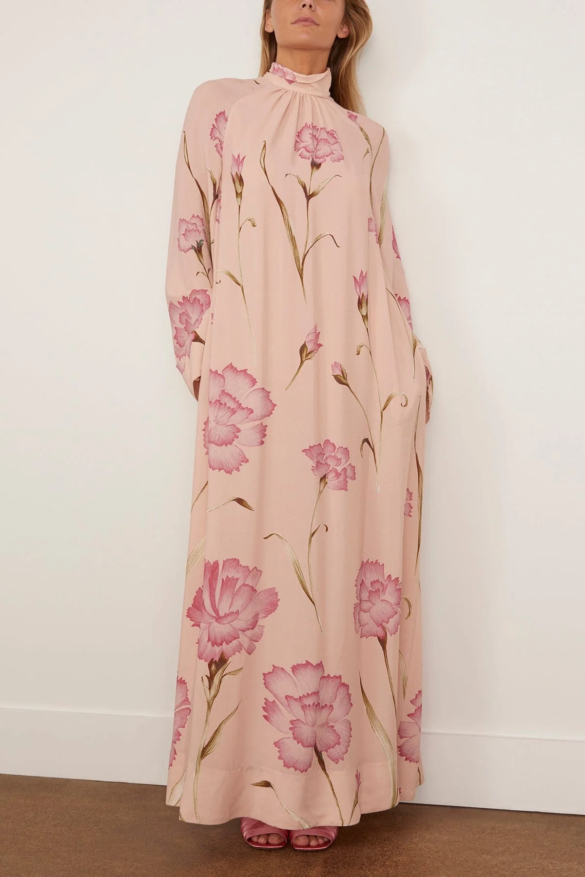 Macro Carnation Kaftan Dress in Rose - Image 3