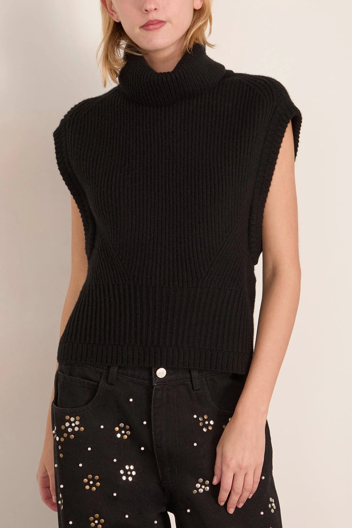 Maple Top in Black - Image 3