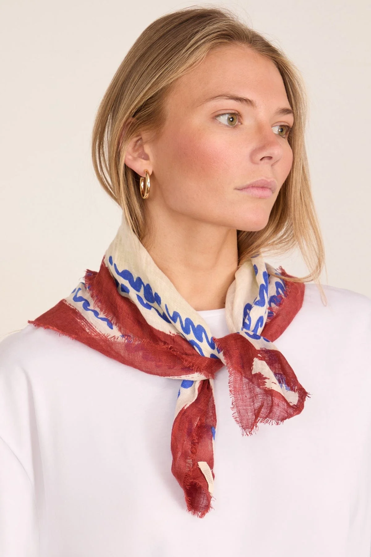 Market Fish Linen Bandana in Ecru - Image 3