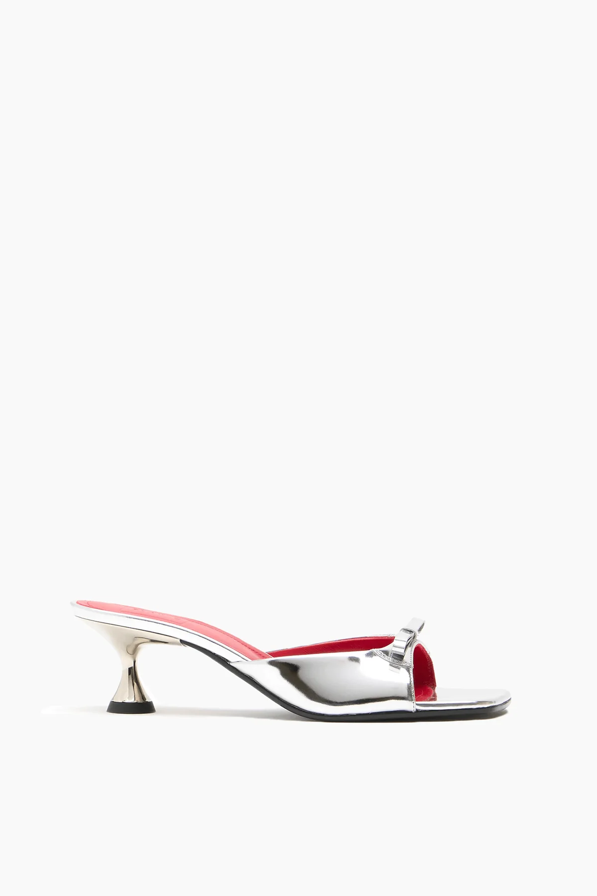 Mule in Silver