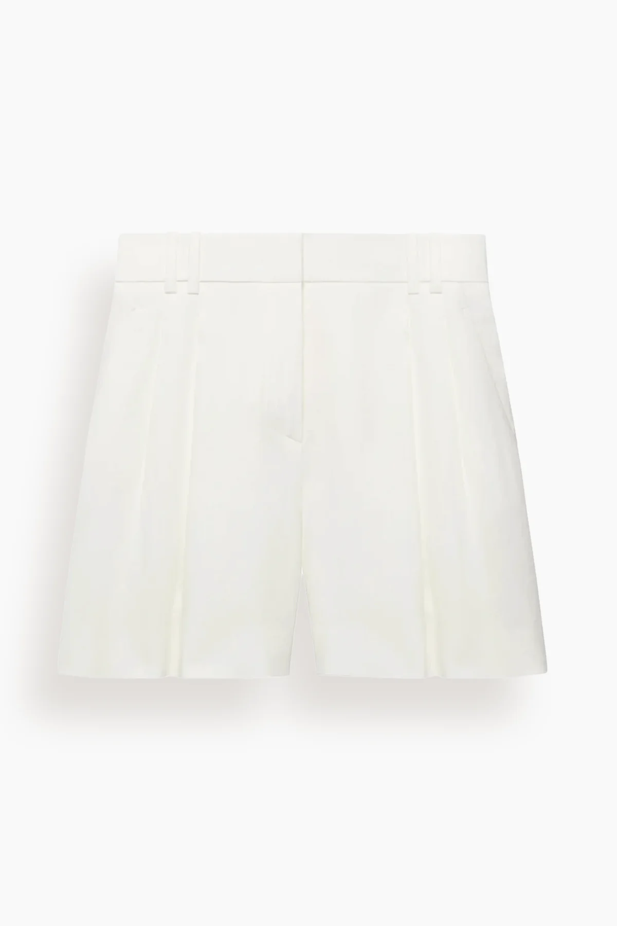 Pleated Short in White