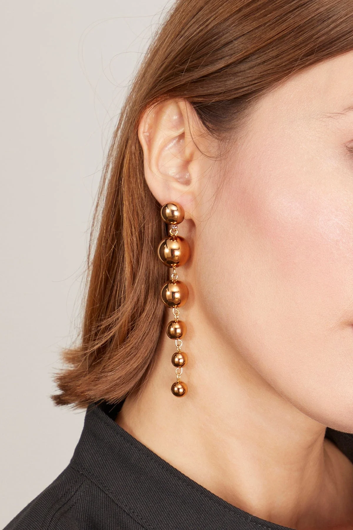 Raindrops Earring in Gold - Image 2