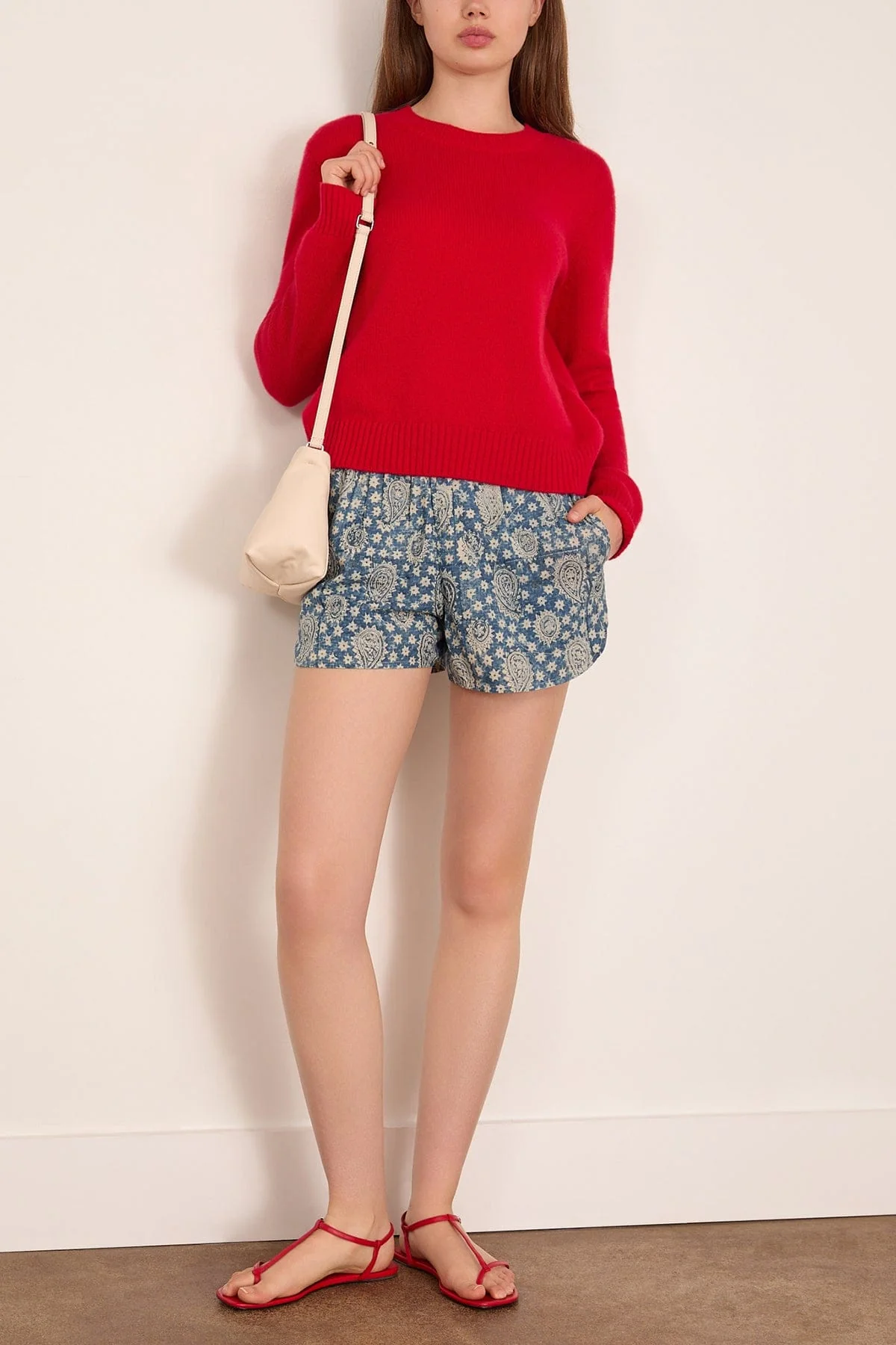 Reversible Short in Blue Paisley Indigo on White Floral - Image 2