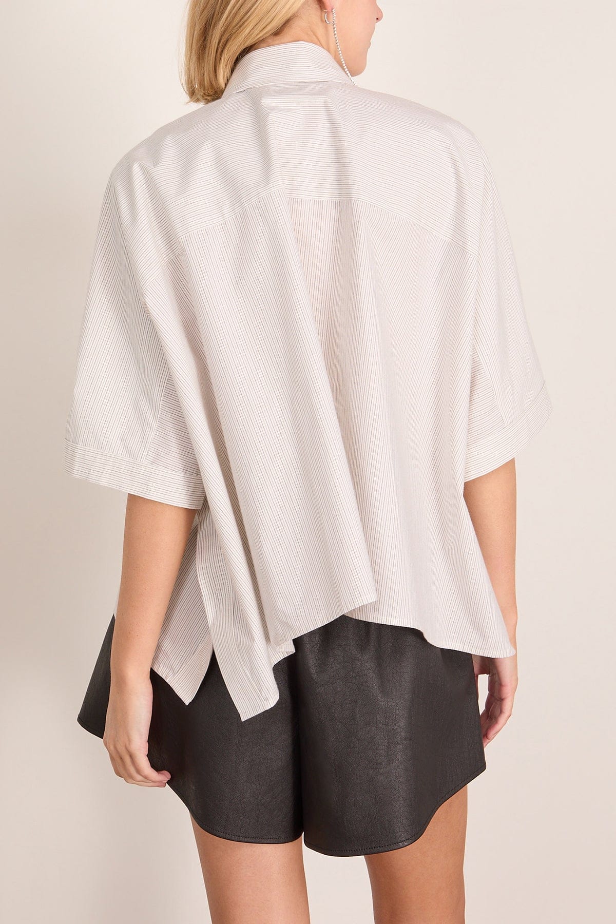 Shirt in Off White/Grey - Image 4