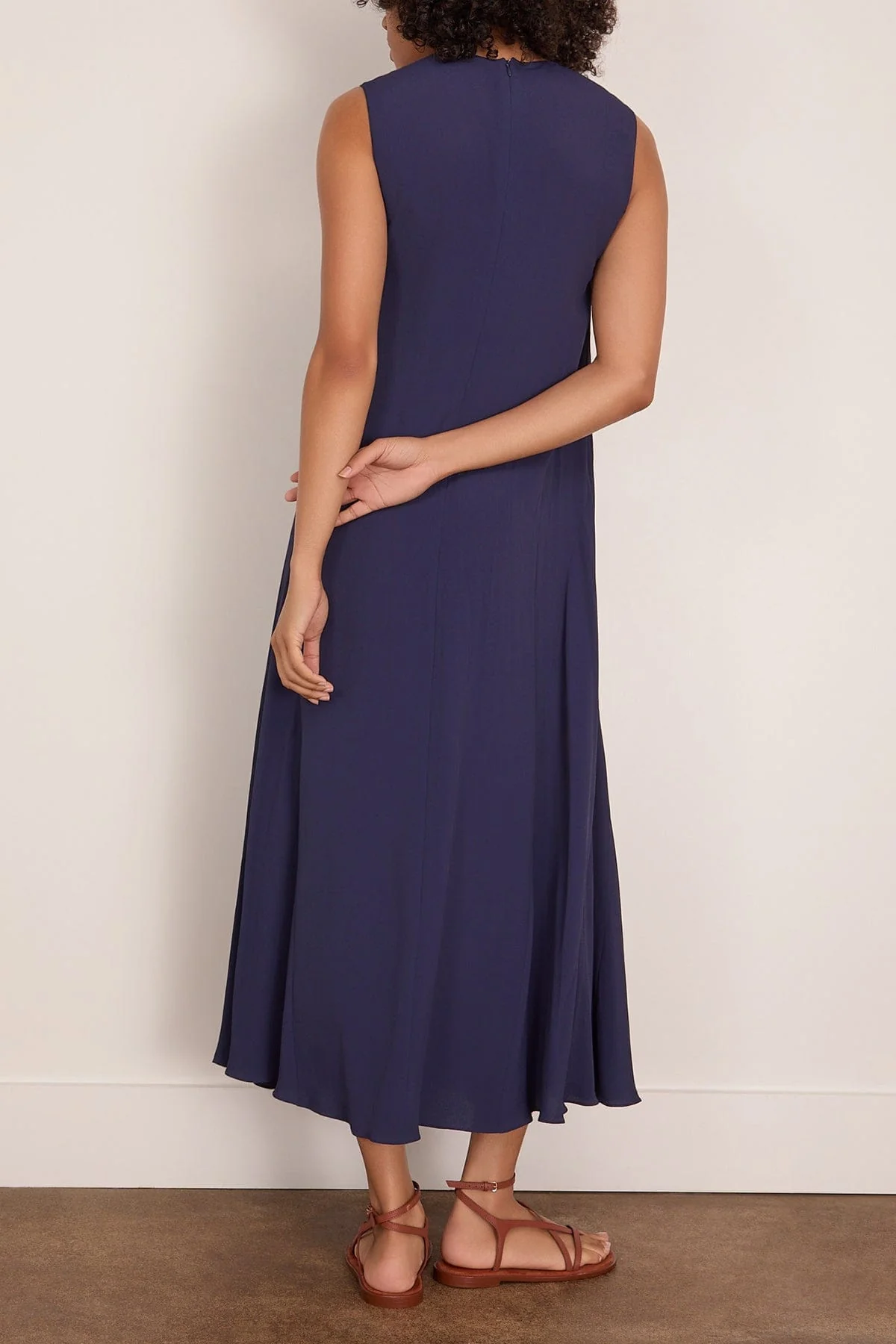 Sleeveless Long Dress in Light Navy - Image 4