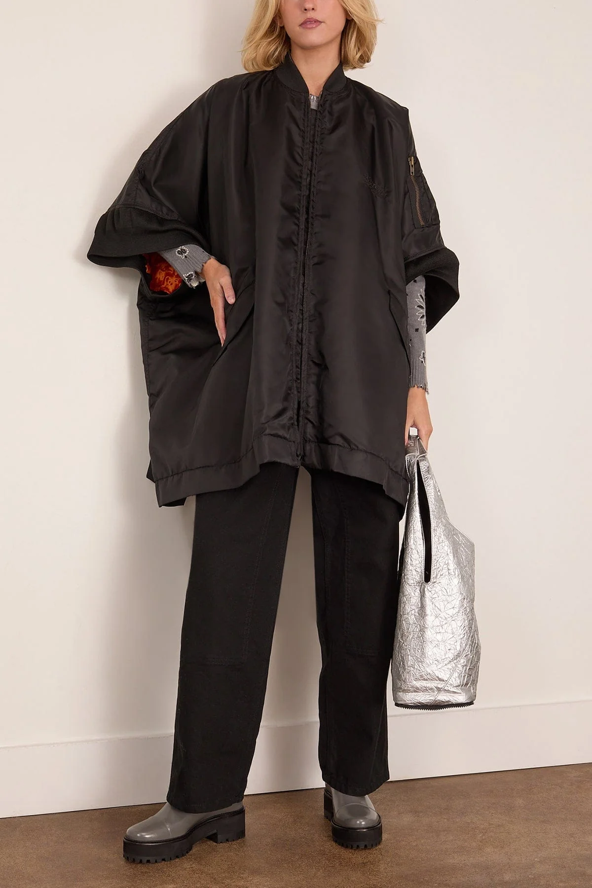 Sports Jacket in Black - Image 2