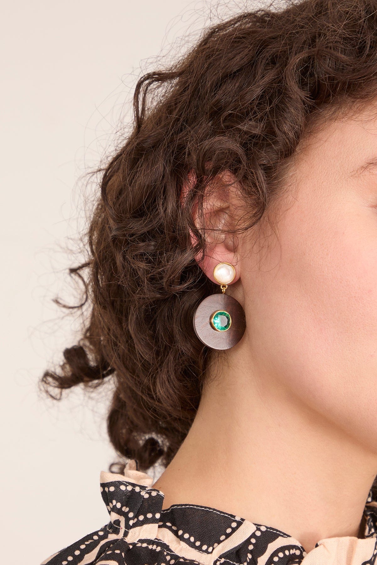Taj Disc Earrings in Acacia Wood Multi - Image 2