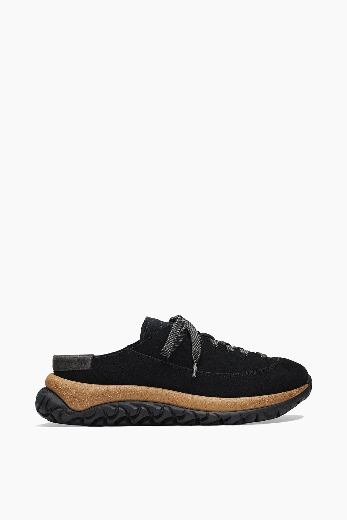 Uerzell 1774 in Black